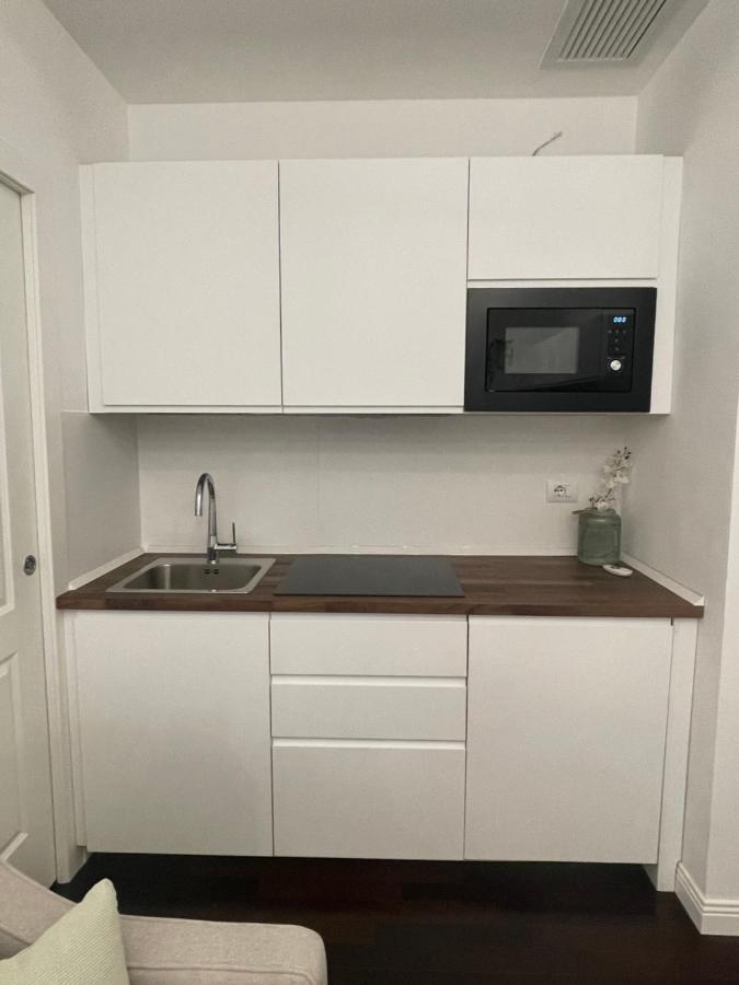 Apartmán Bilocale Di Prestigio: Milano Centro Exteriér fotografie